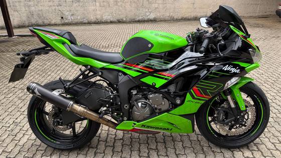 KAWASAKI NINJA ZX-6R KRT 